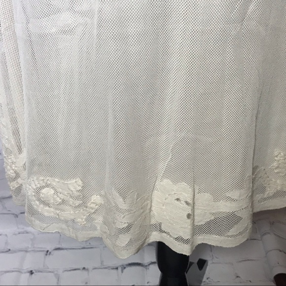 White Mesh Embroidered Dress. Project Alabama. Size 8. - Picture 6 of 8
